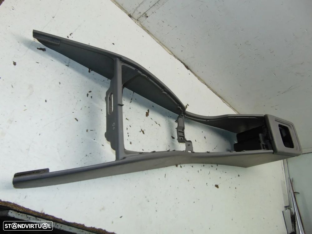 Subaru forester consola central - 2