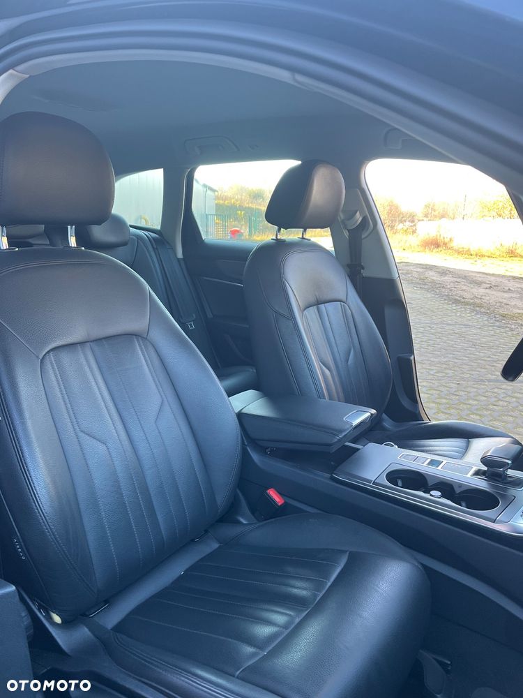 Audi A6 Avant 40 TDI S tronic - 18
