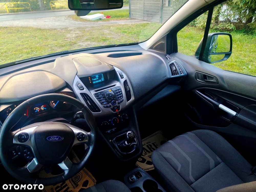 Ford Tourneo Connect Grand - 3