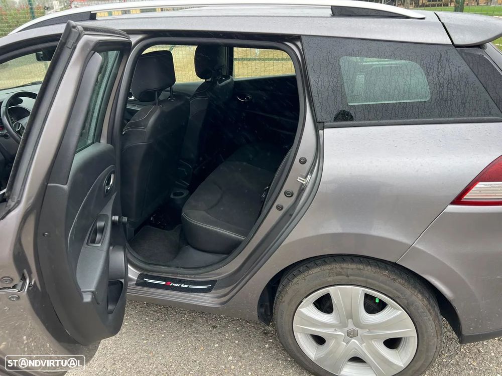 Renault Clio Sport Tourer 1.5 dCi Confort - 9