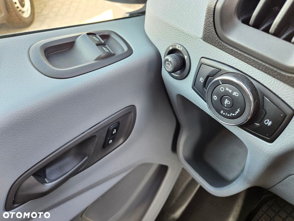 Ford transit DoKa 7 osób *54999zł NETTO* 2.0TdCi/170KM - 19