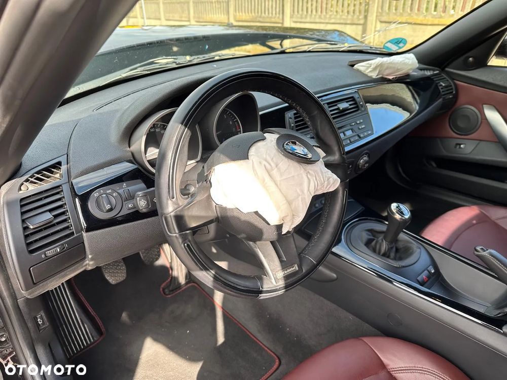 BMW Z4 2.5i - 25