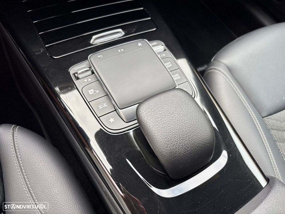 Mercedes-Benz A 200 Style Plus Aut. - 49