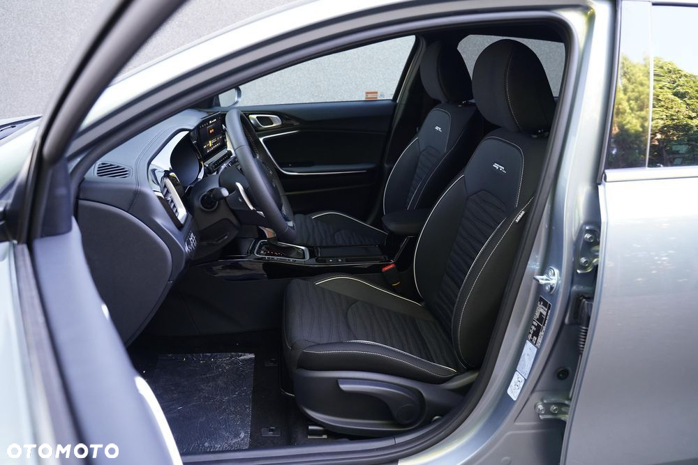 Kia ProCeed 1.5 T-GDI GT Line DCT - 11