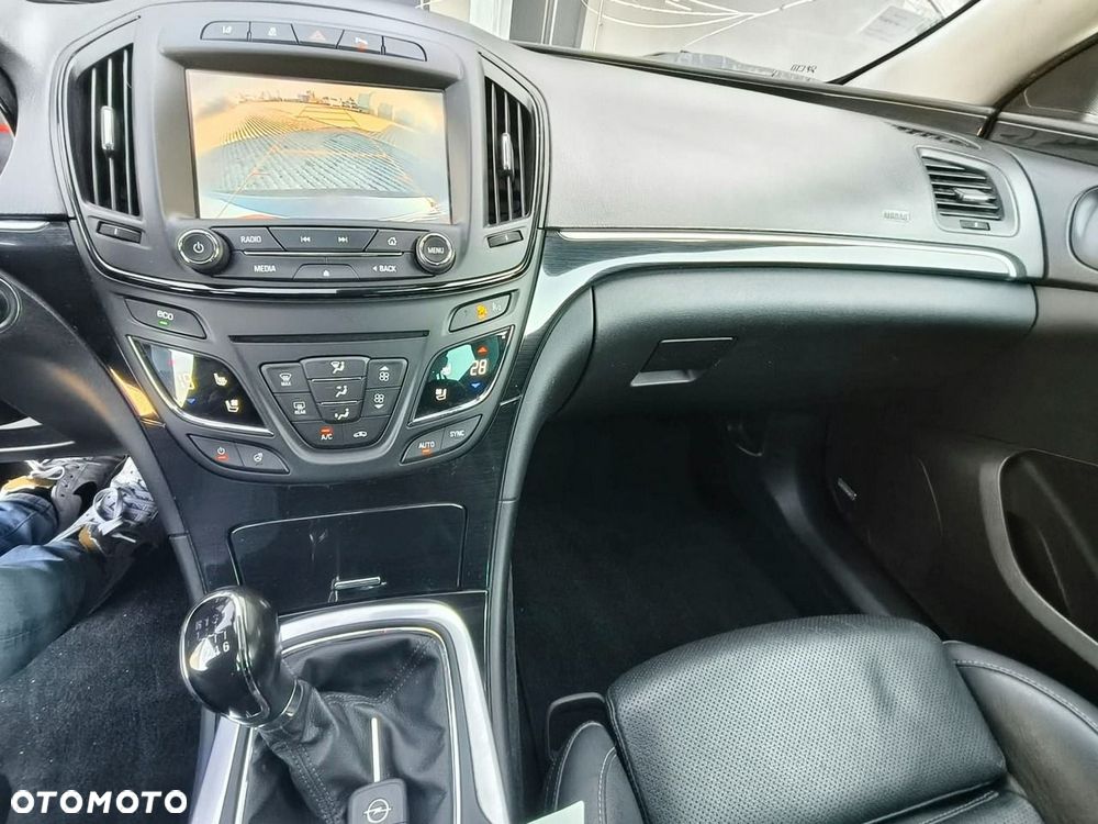 Opel Insignia - 13
