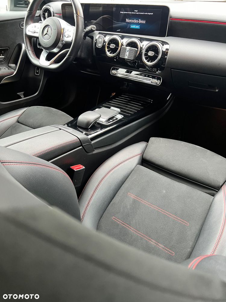 Mercedes-Benz Klasa A 200 AMG Line 7G-DCT - 19