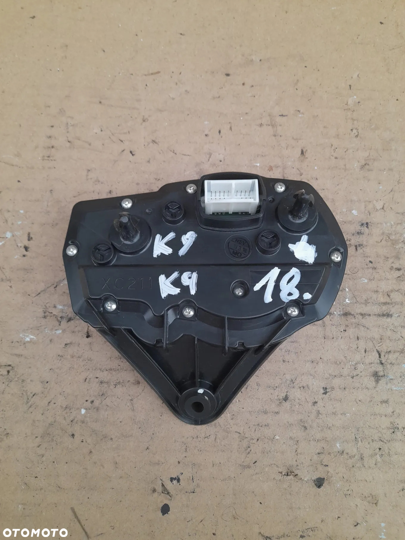 SUZUKI GSX-R 600 750 K8 K9 L0 LICZNIK ZEGAR BUDZIK - 2