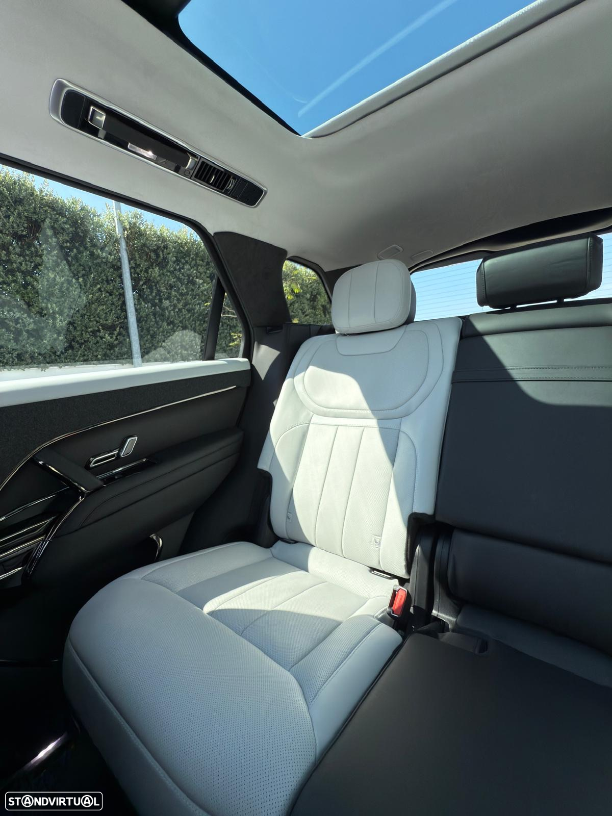 Land Rover Range Rover Sport 3.0 P510e Autobiography - 35