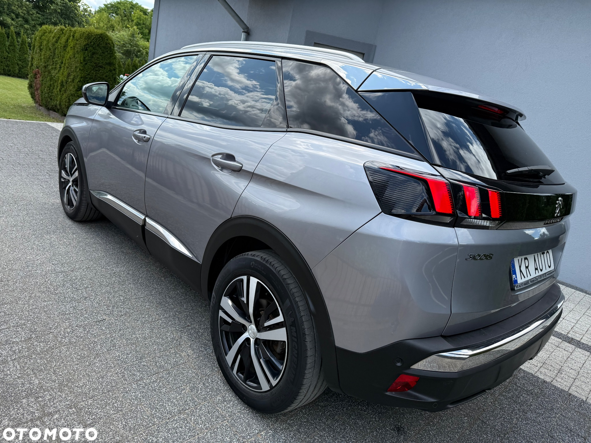 Peugeot 3008 1.2 PureTech Allure S&S EAT6 - 28