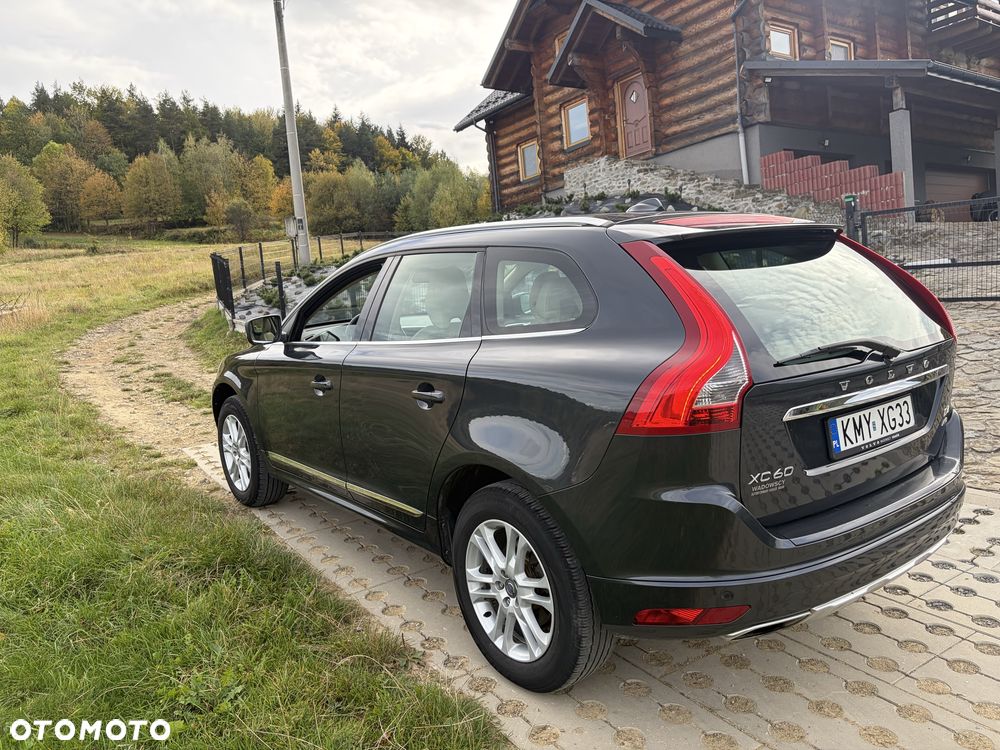 Volvo XC 60 - 3