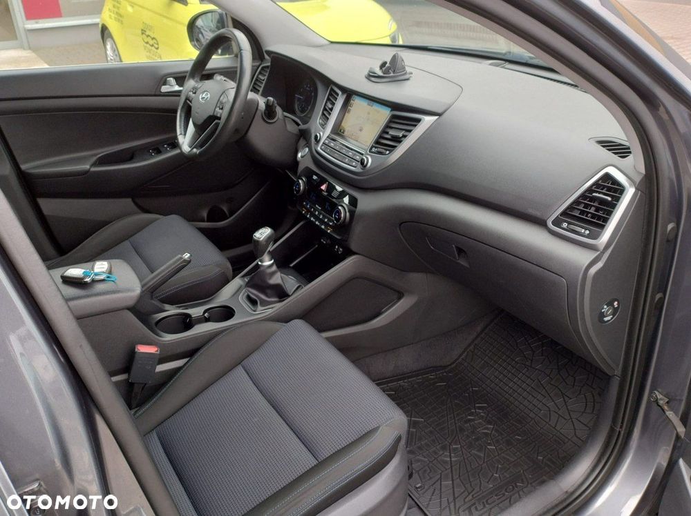 Hyundai Tucson - 11