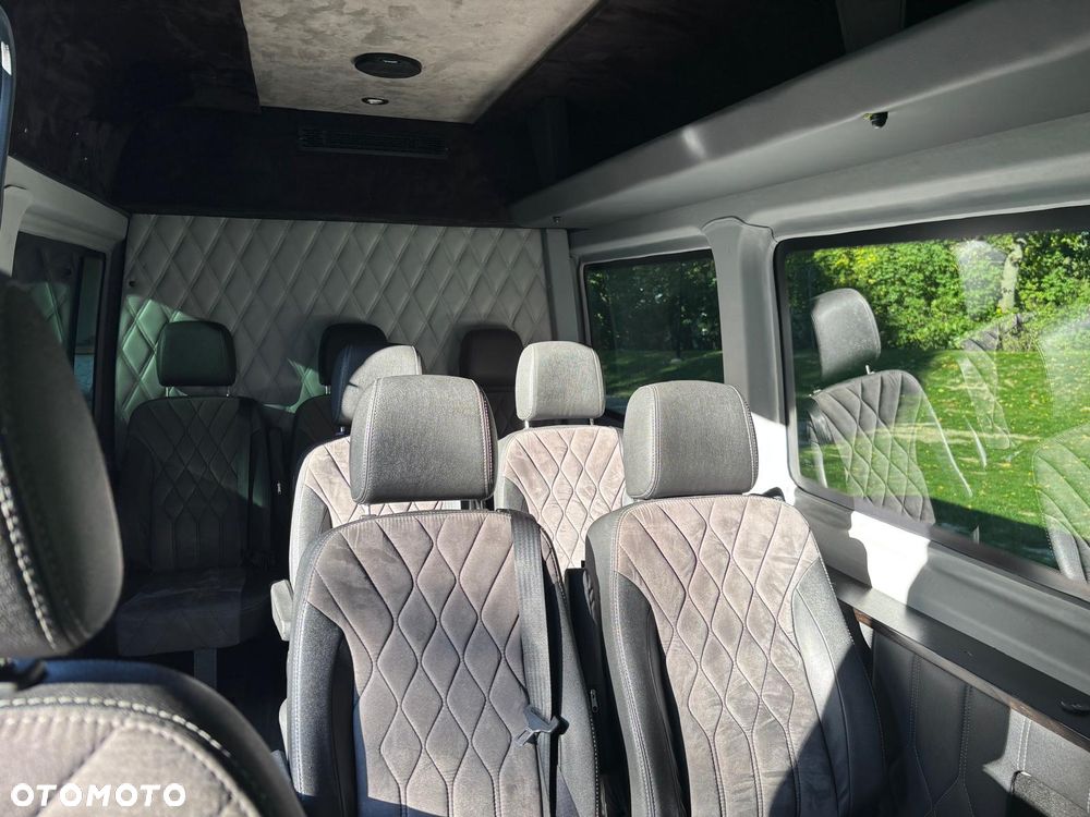 Mercedes-Benz Sprinter - 19