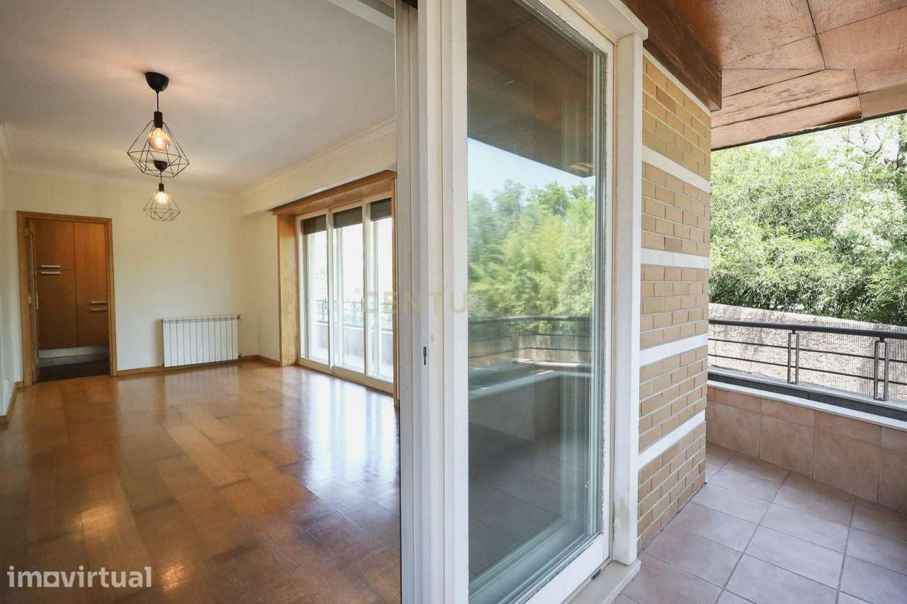 Arrenda-se apartamento T1 na Quinta de S. Jerónimo em Coimbra - Grande imagem: 5/15