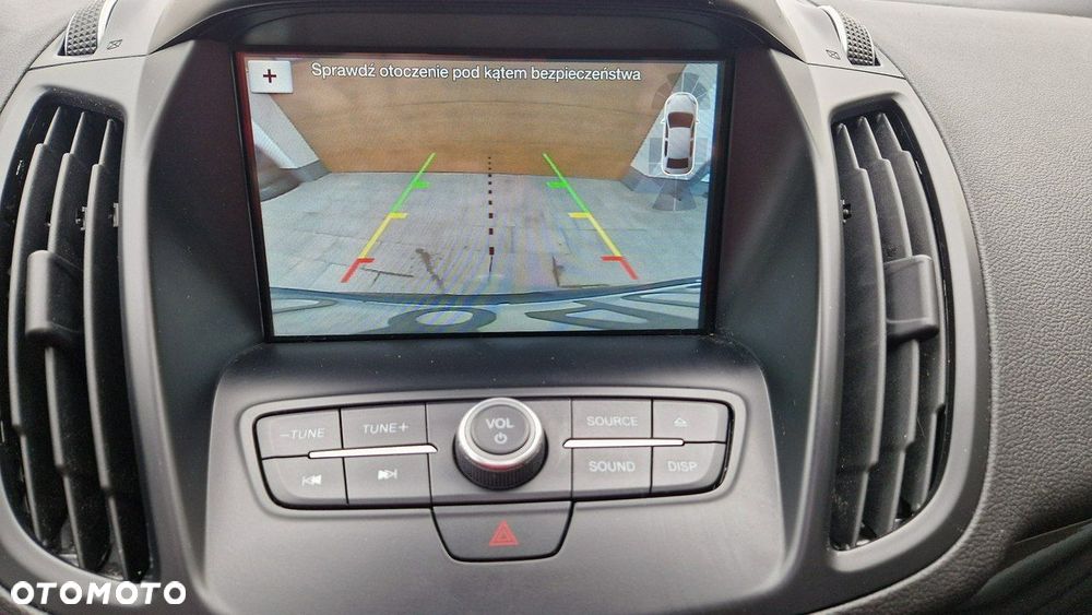 Ford Kuga 1.5 EcoBoost 2x4 ST-Line - 27