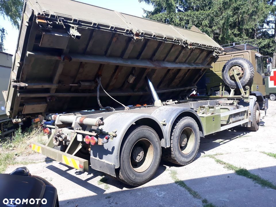 Iveco 260E37 6x4 - 12