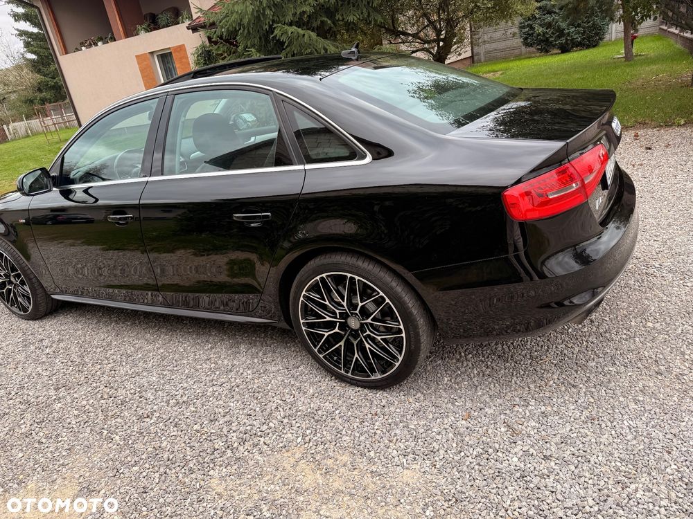 Audi A4 Limousine - 7