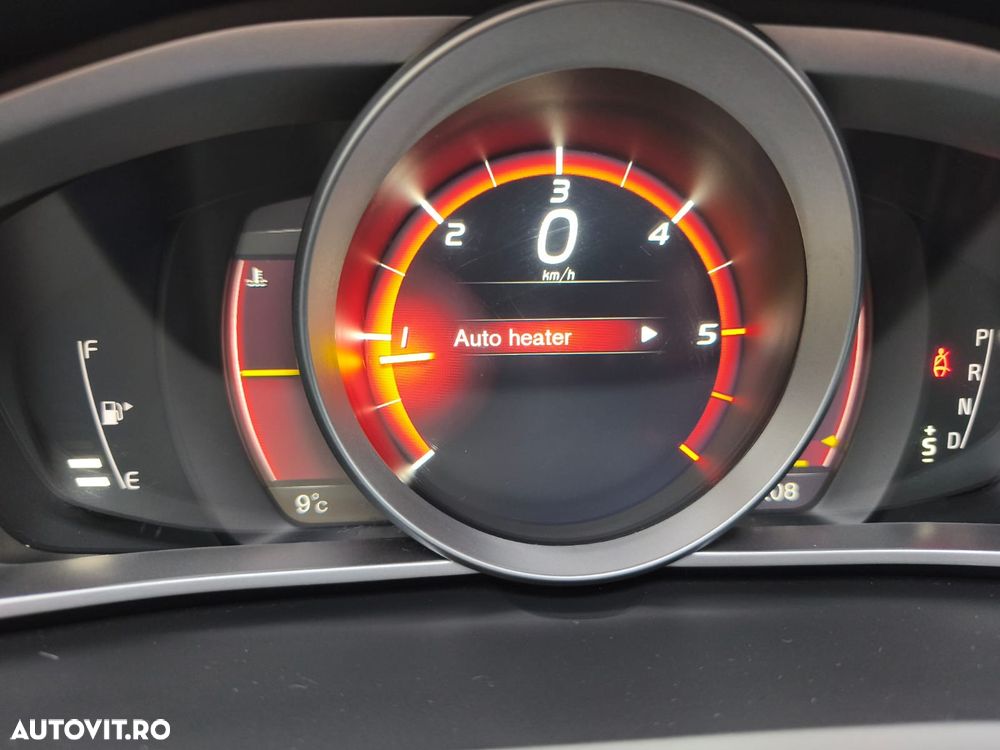 Volvo V40 D3 Aut. Inscription - 24