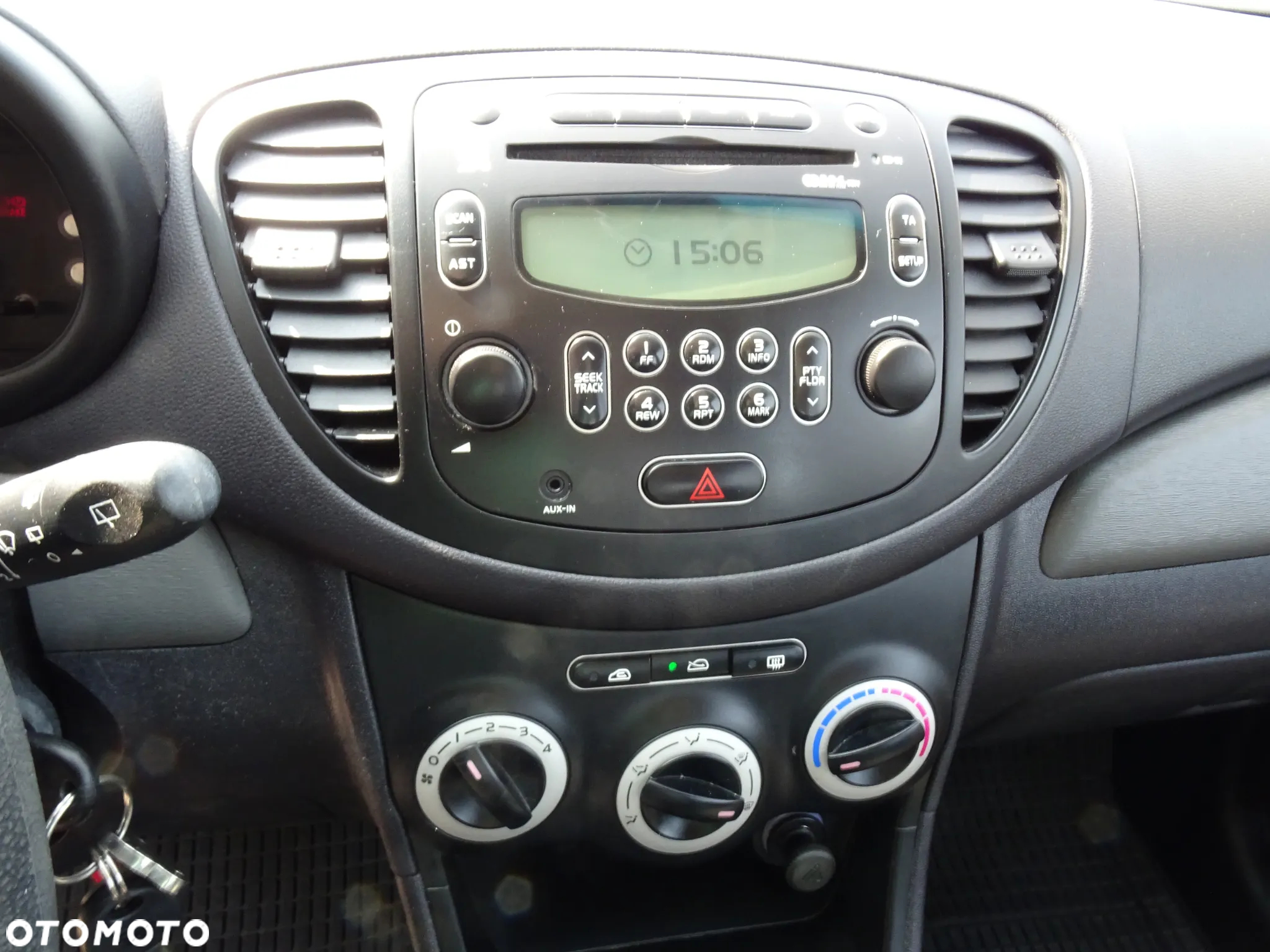 Hyundai i10 1.1 Premium - 10