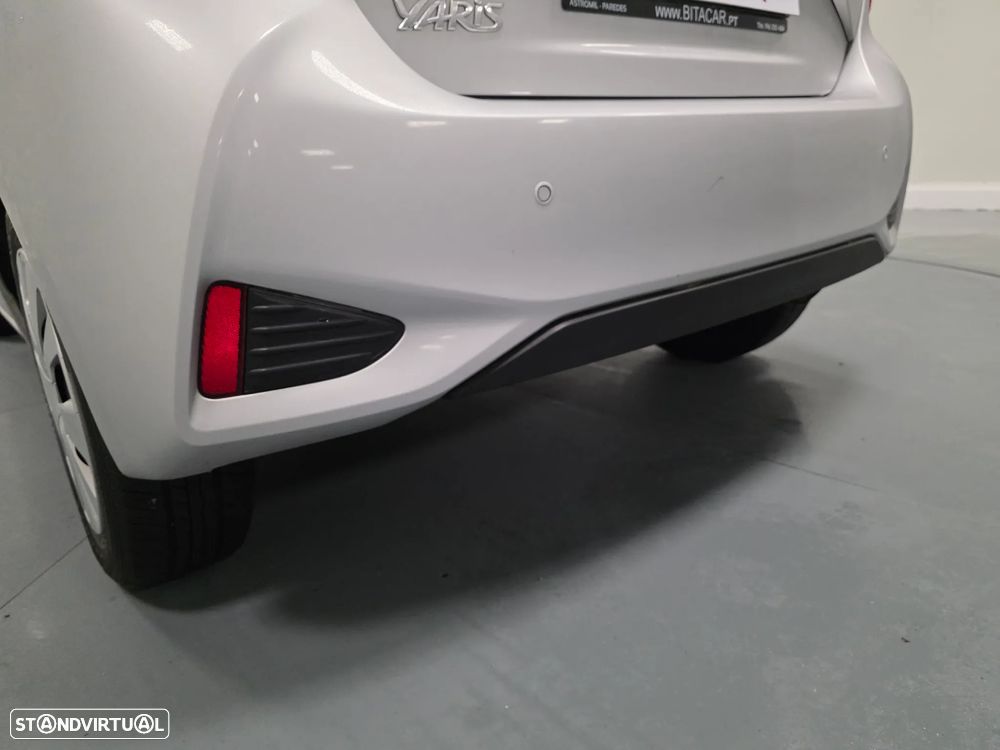 Toyota Yaris 1.4 D-4D ACtive+AC - 11