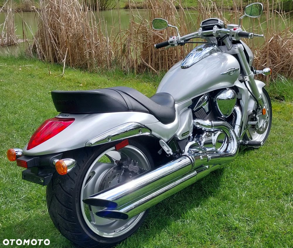 Suzuki Boulevard - 4