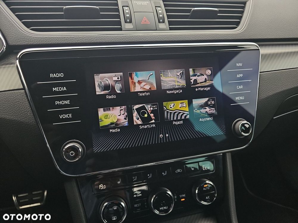 Skoda Superb 1.4 TSI Plug-In Hybrid Sportline DSG - 26
