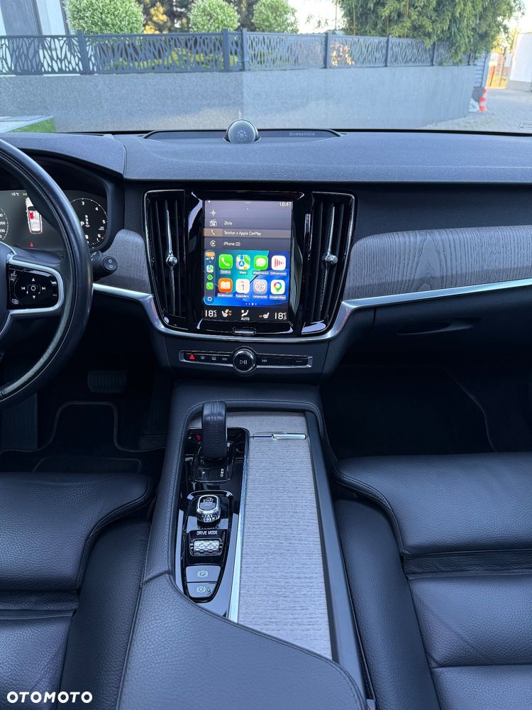 Volvo V90 Cross Country B5 D AWD Pro - 25