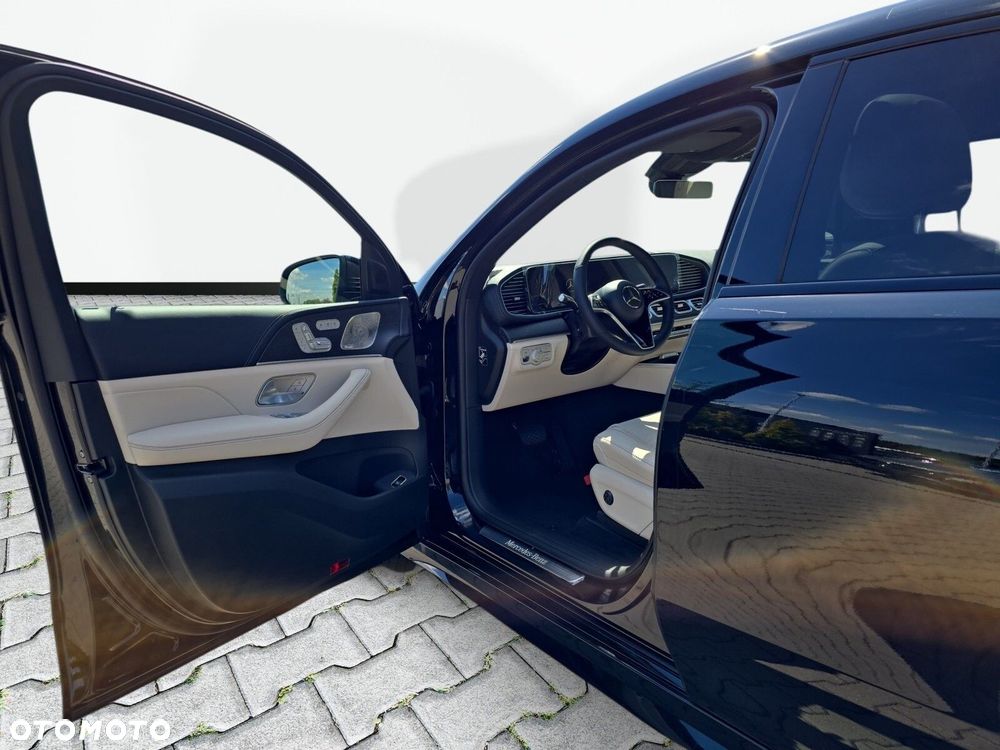 Mercedes-Benz GLE - 11