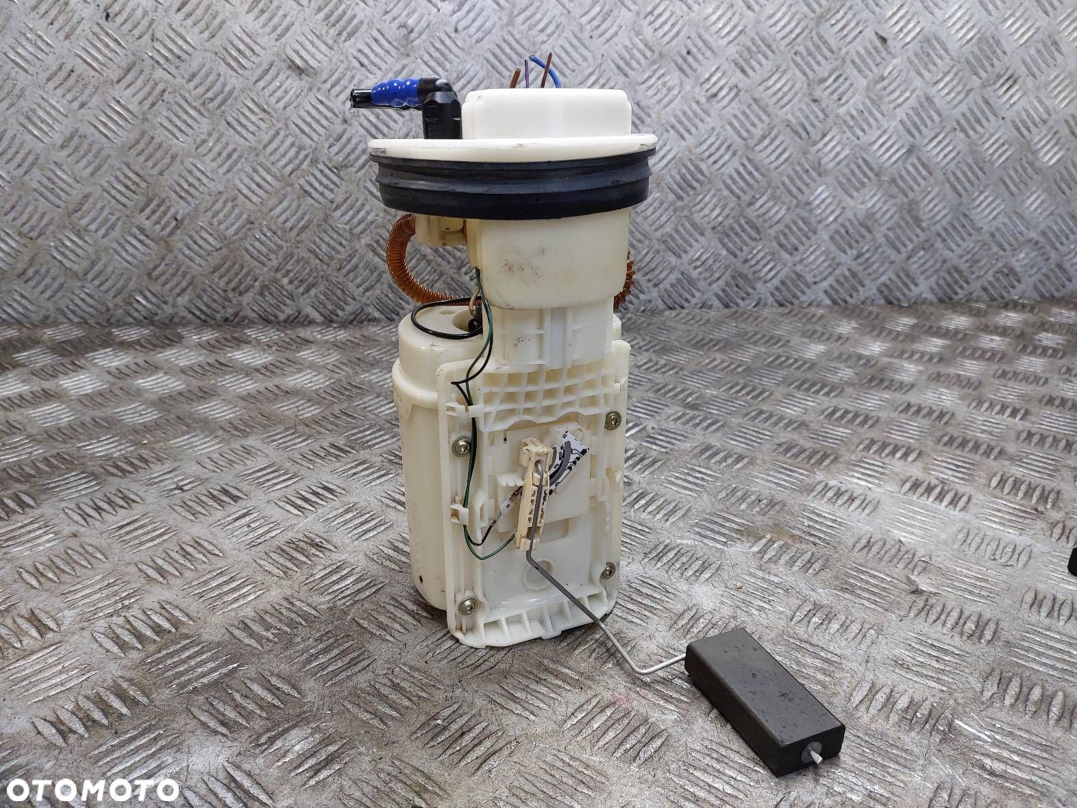 POMPKA PALIWA + PŁYWAK SEAT LEON I 1.6 16V 1J0919051H - 1