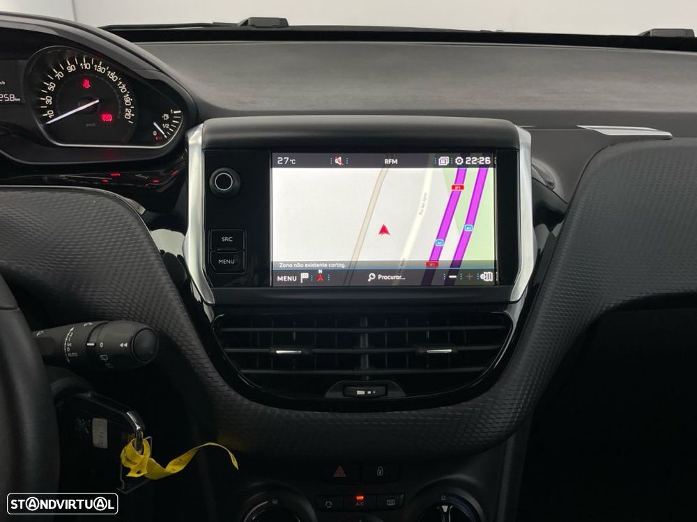 Peugeot 2008 1.2 PureTech Signature - 15