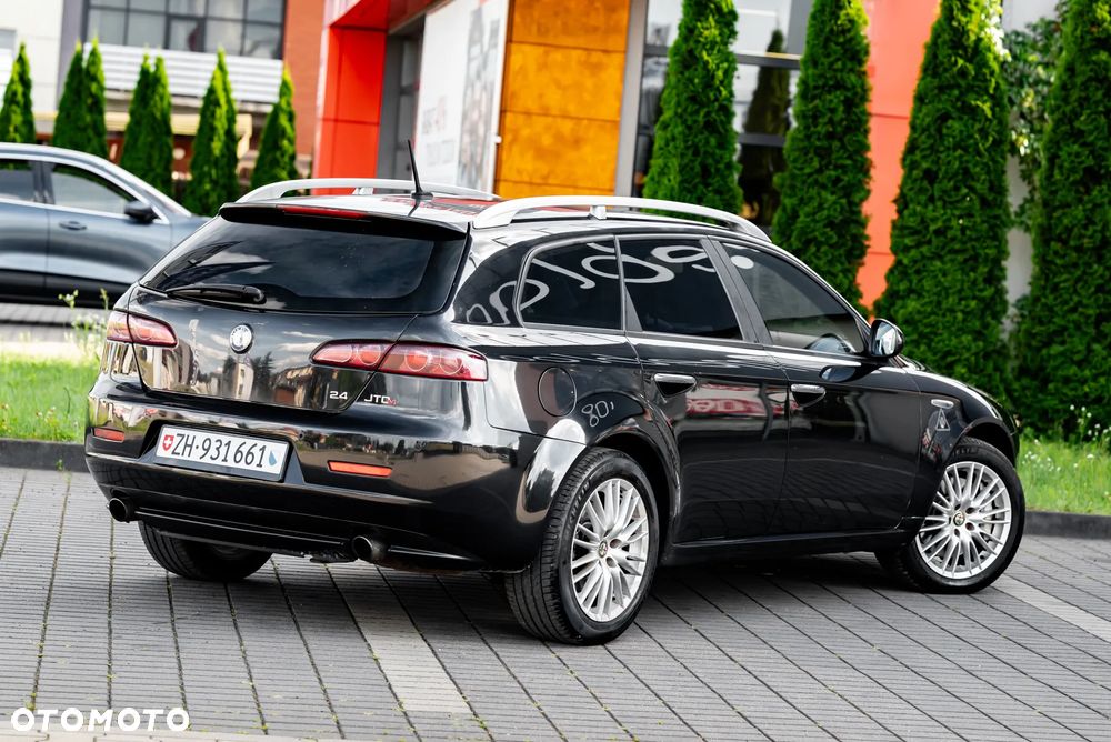 Alfa Romeo 159 2.4 JTDM 20V DPF Q-Tronic Distinctive - 9