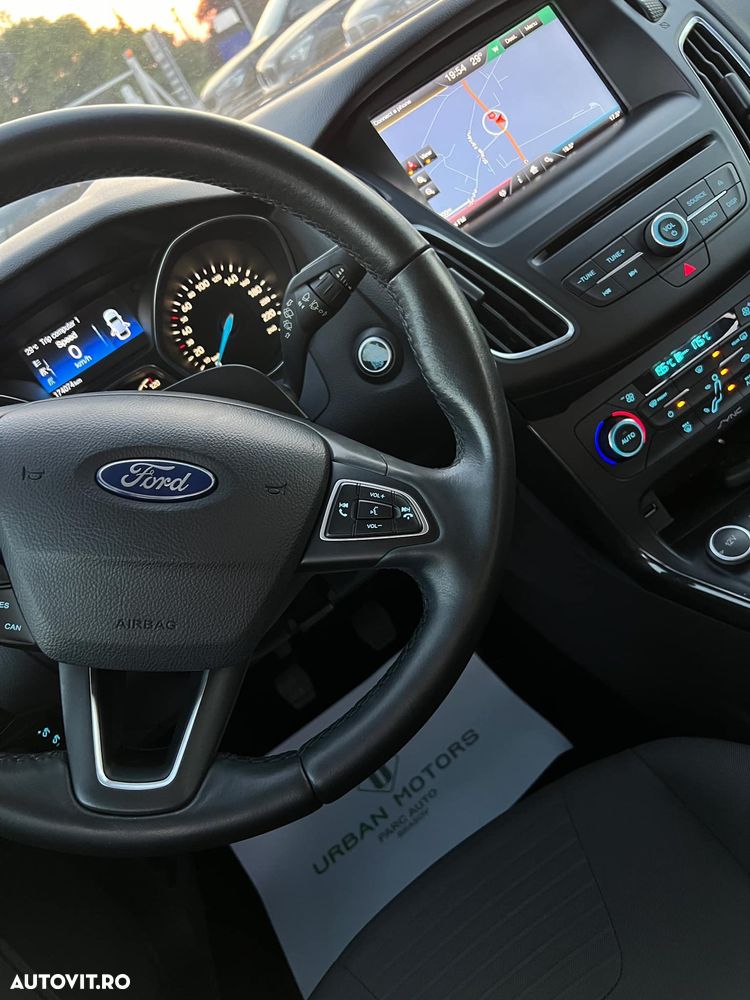 Ford Focus 1.6 TDCi DPF Start-Stopp-System Titanium - 20