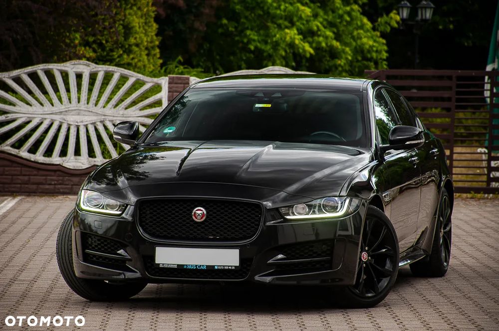 Jaguar XE - 29