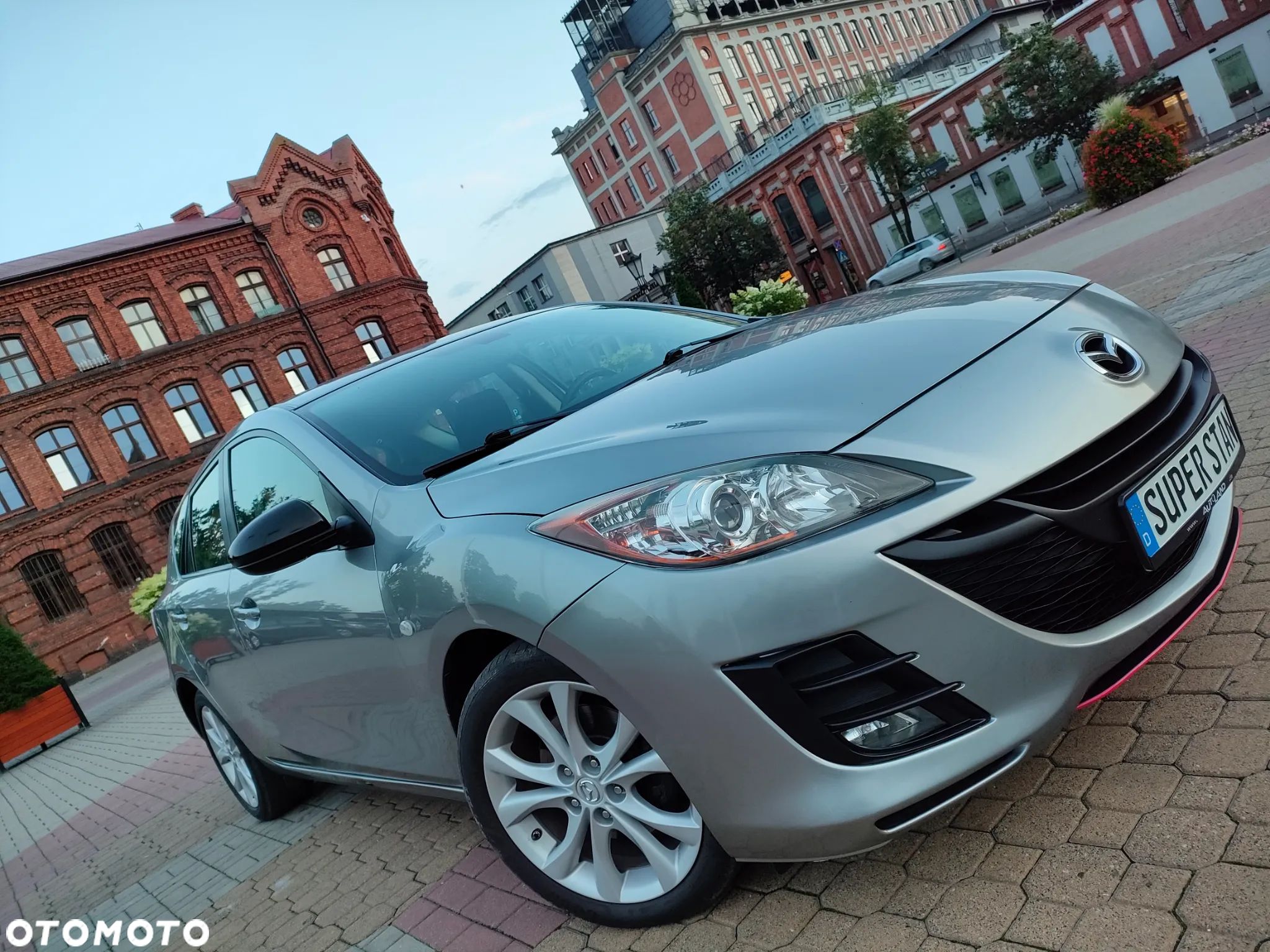 Mazda 3 2.0 MZR DISI Edition - 1