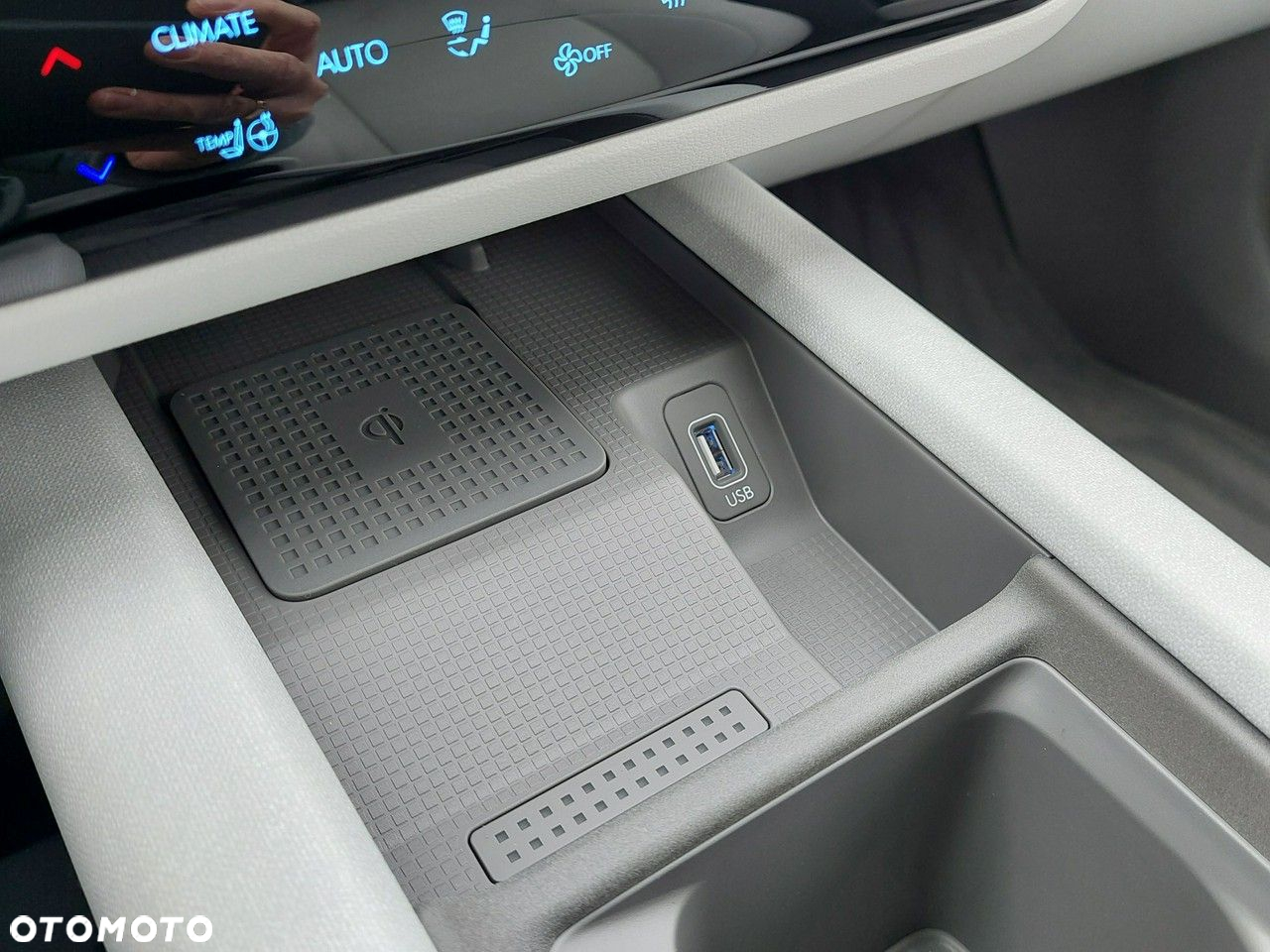 Hyundai IONIQ 6 - 20