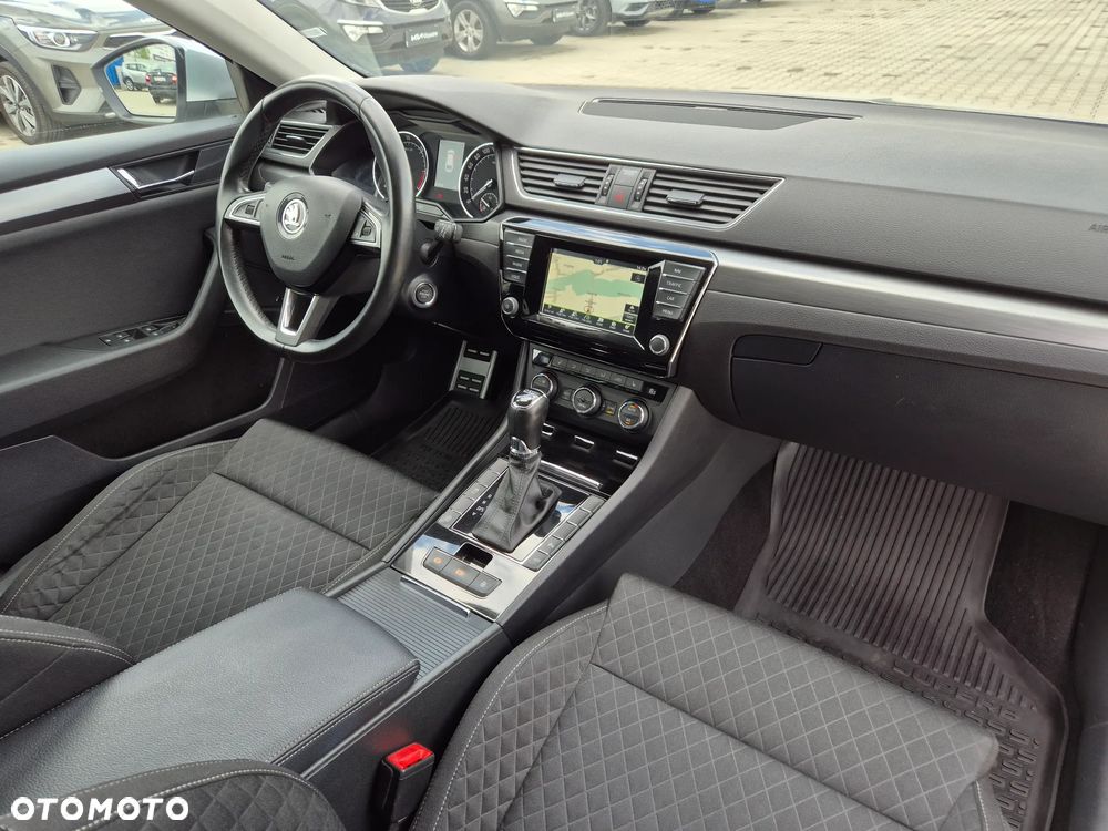 Skoda Superb 2.0 TDI 4x4 Style DSG - 20