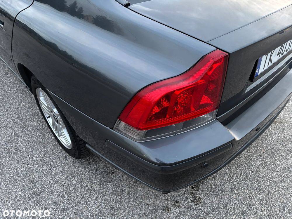 Volvo S60 2.4D Momentum - 37