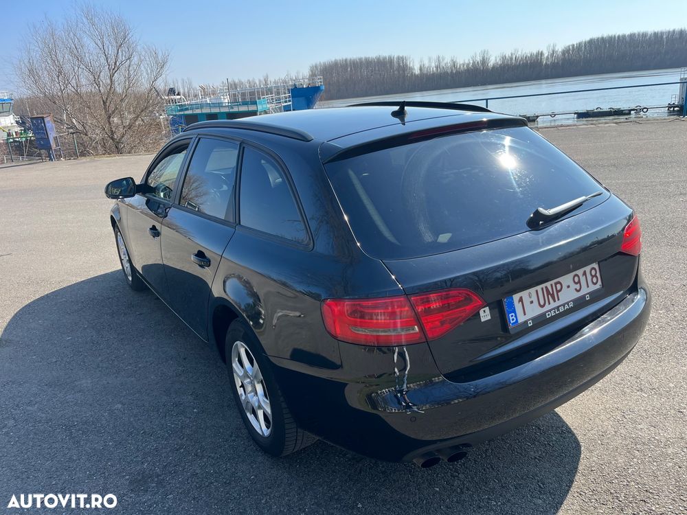 Audi A4 2.0 TDI DPF Attraction - 4