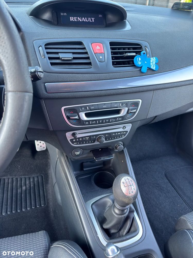 Renault Megane dCi 160 FAP GT - 15