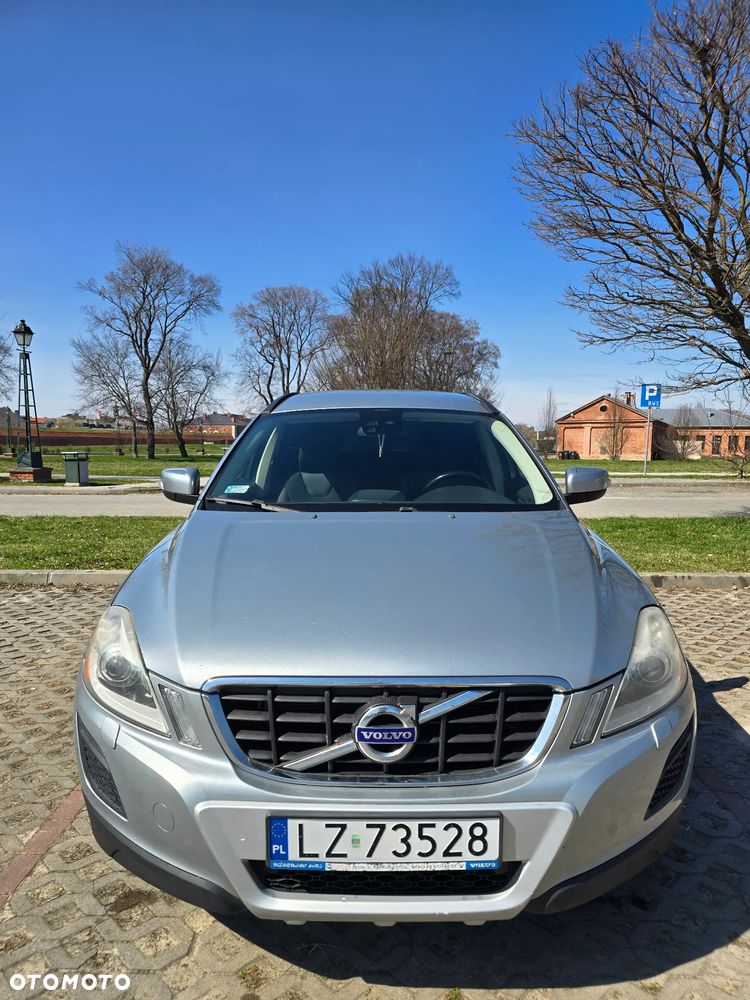 Volvo XC 60 2.4D AWD Momentum - 2