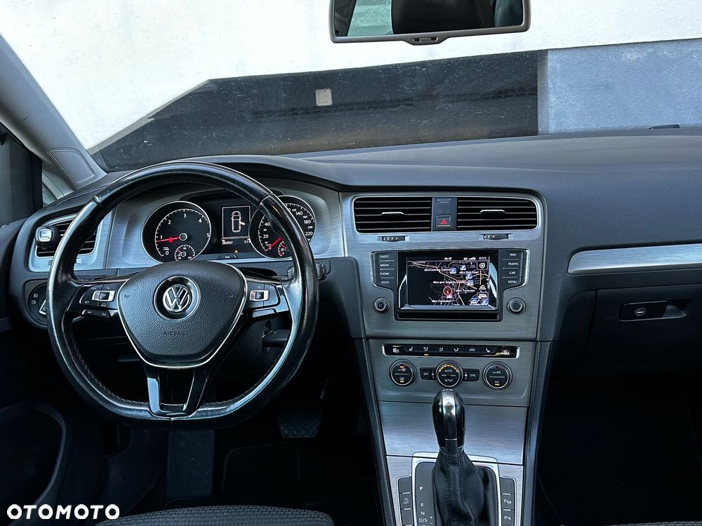 Volkswagen Golf 1.6 TDI BlueMot Comfortline DSG - 19