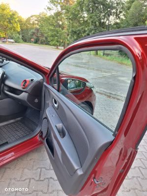 Renault Clio Energy dCi 110 Start & Stop INTENS - 8