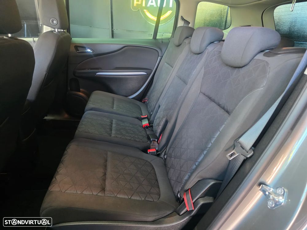 Opel Zafira 1.6 CDTi Dynamic S/S - 19