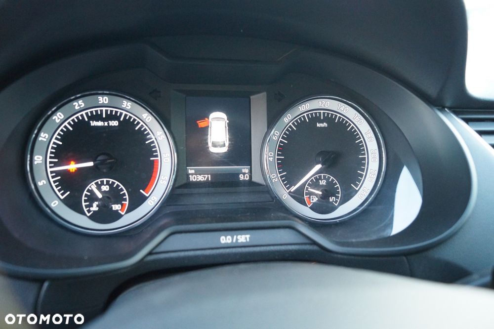 Skoda Octavia - 16