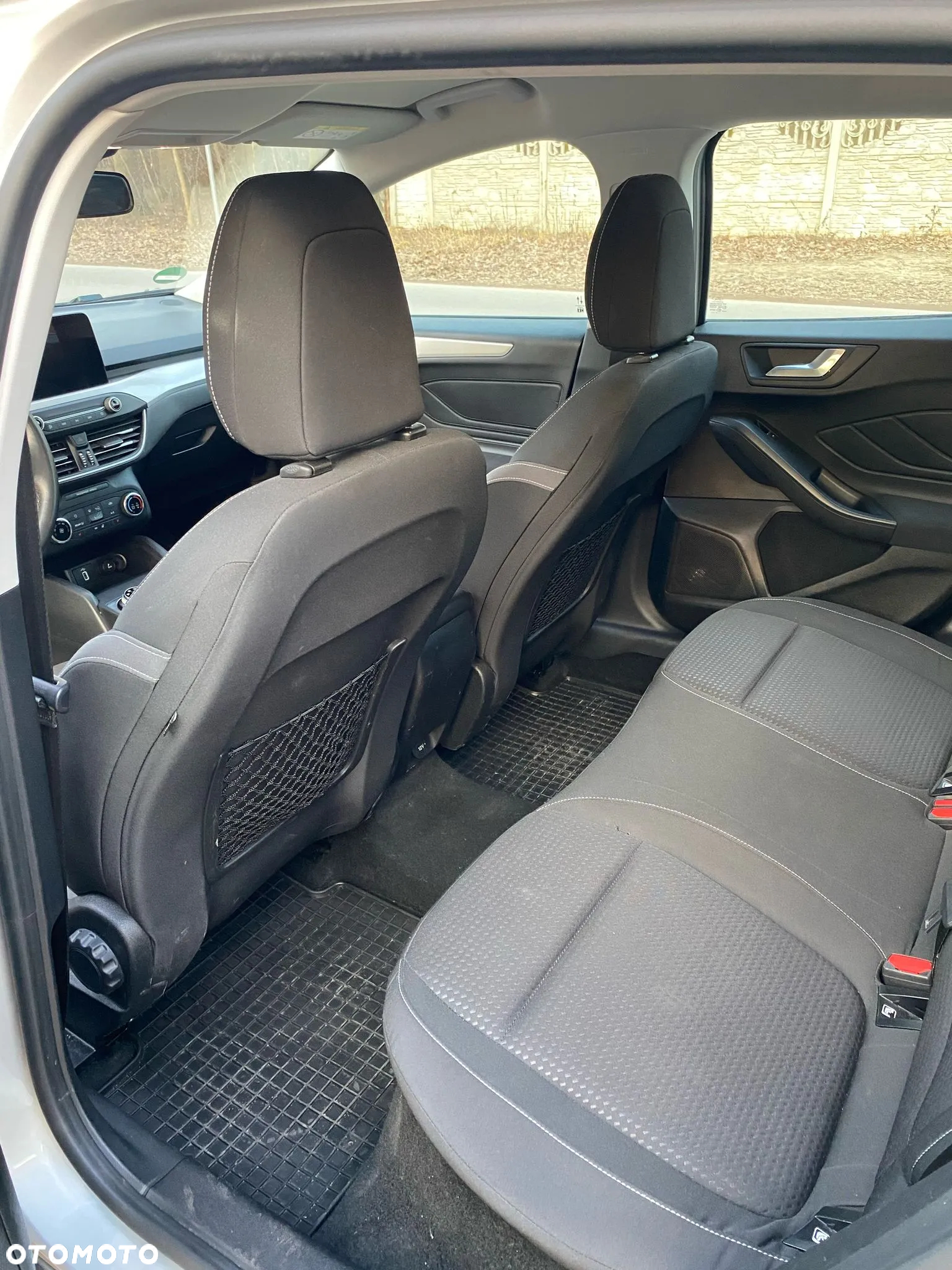 Ford Focus - 12
