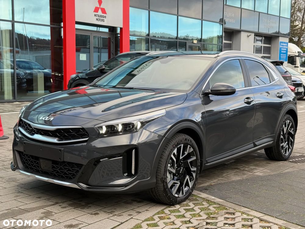 Kia XCeed 1.5 T-GDI Business Line DCT - 3