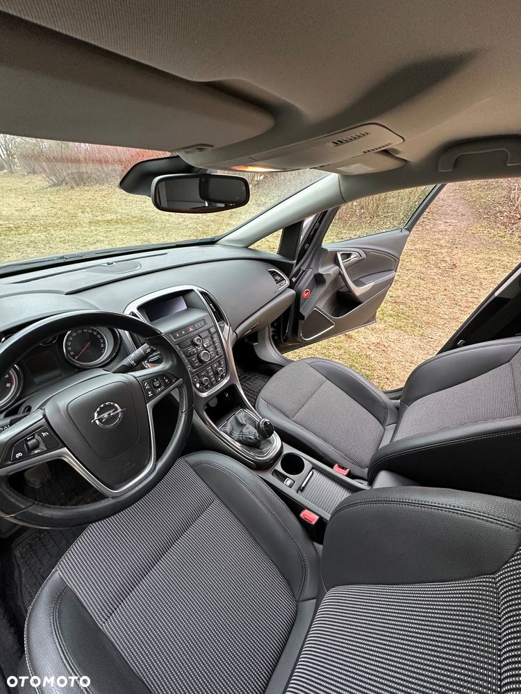 Opel Astra 1.4 Turbo - 18