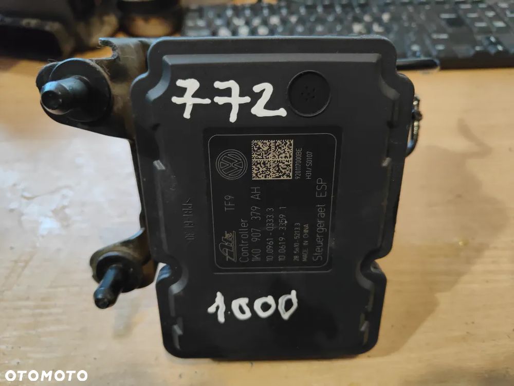 Pompa hamulcowa Volkswagen Golf VI 1K0907379AH - 4