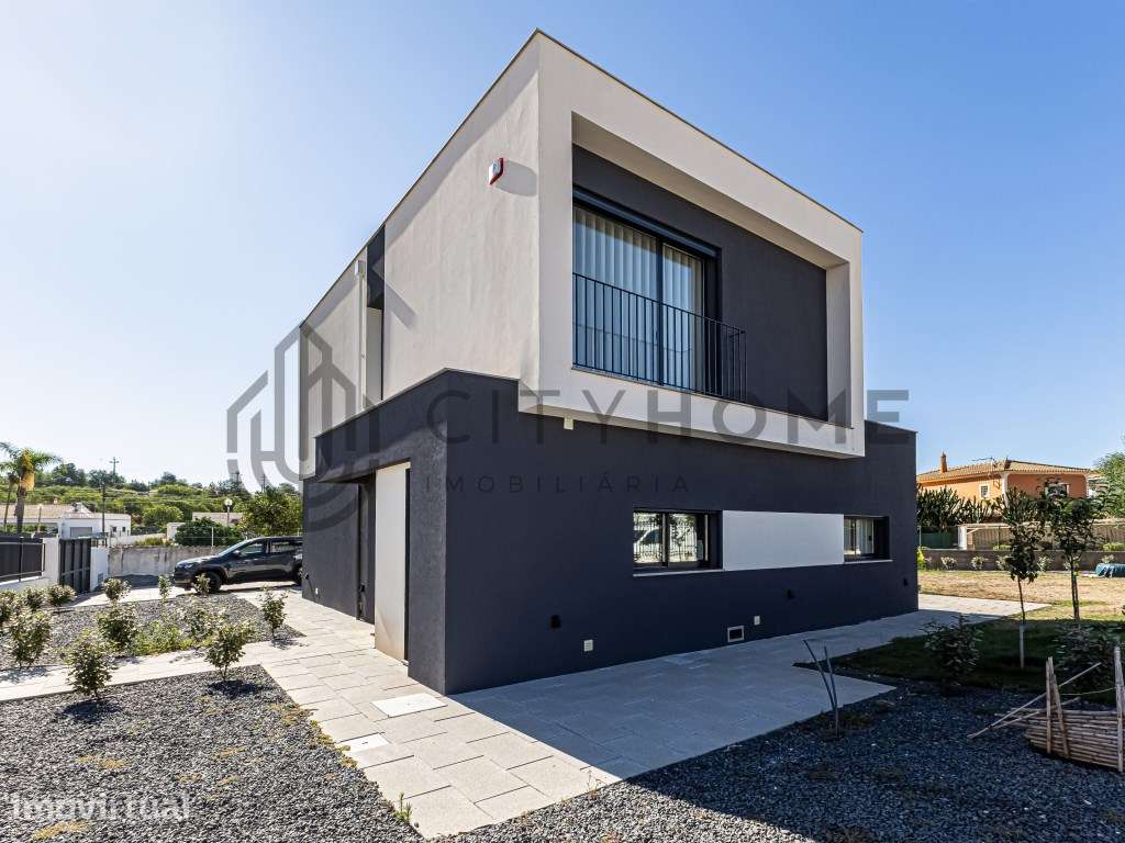 Moradia T3 com jardim - Grande imagem: 4/29