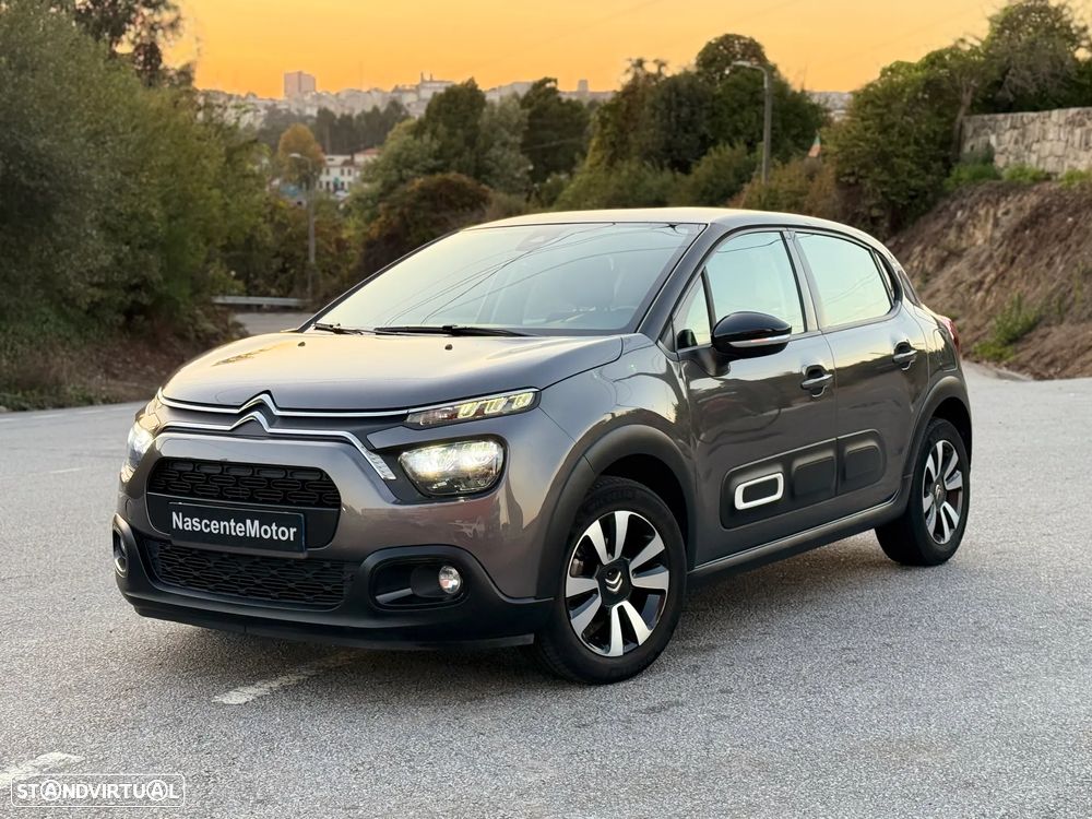 Citroën C3 1.2 PureTech Shine - 1