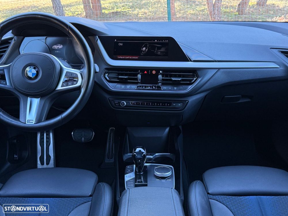 BMW 118 i Pack Desportivo M Auto - 44